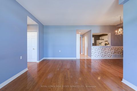 Photo 11 at 202 - 1750 Bayview Avenue, Mount Pleasant East, Toronto