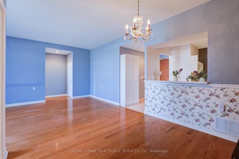 Photo 13 at 202 - 1750 Bayview Avenue, Mount Pleasant East, Toronto