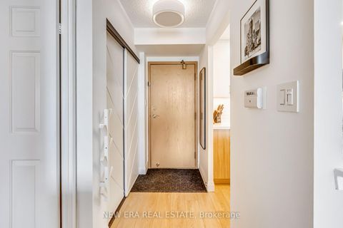 Photo 4 at 437 - 22 Southport Street, Swansea, Toronto