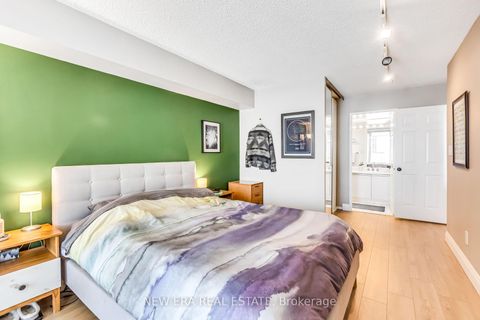 Photo 13 at 437 - 22 Southport Street, Swansea, Toronto