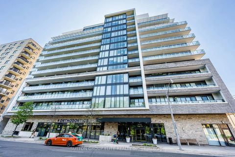 Photo 0 at 814 - 3018 Yonge Street, Lawrence Park South, Toronto
