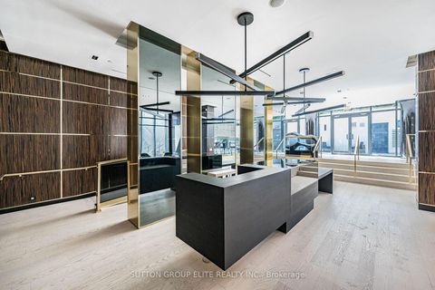 Photo 4 at 814 - 3018 Yonge Street, Lawrence Park South, Toronto