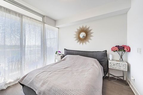 Photo 25 at 814 - 3018 Yonge Street, Lawrence Park South, Toronto