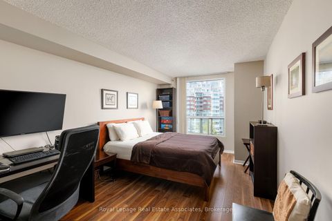 Photo 15 at 411 - 7 Concorde Place, Don Mills, Toronto