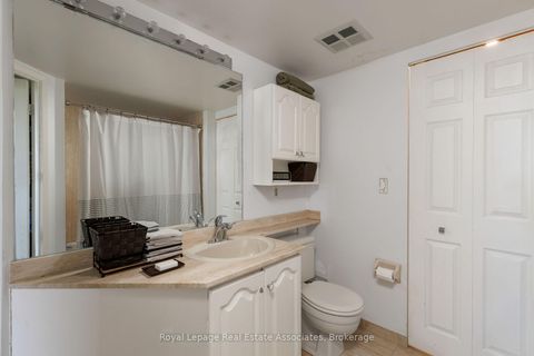 Photo 19 at 411 - 7 Concorde Place, Don Mills, Toronto