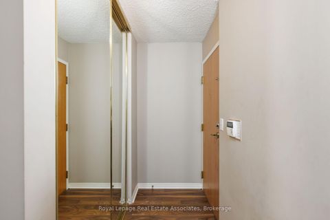 Photo 21 at 411 - 7 Concorde Place, Don Mills, Toronto