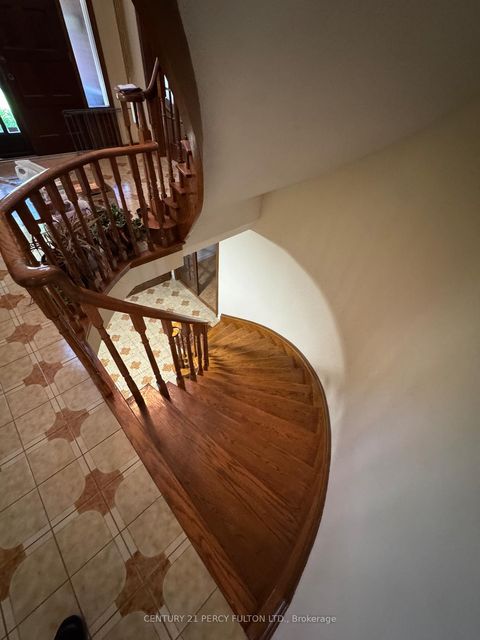 Photo 3 at 29 Ernest Avenue, Pleasant View, Toronto