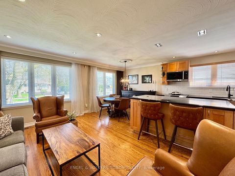 Photo 19 at 41 Paragon Road, The Westway, Toronto