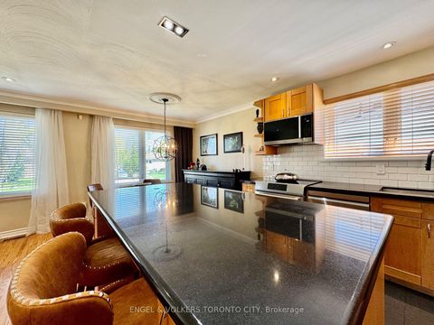 Photo 20 at 41 Paragon Road, The Westway, Toronto