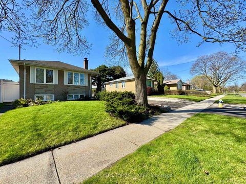 Photo 37 at 41 Paragon Road, The Westway, Toronto