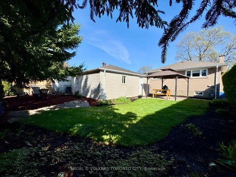 Photo 42 at 41 Paragon Road, The Westway, Toronto