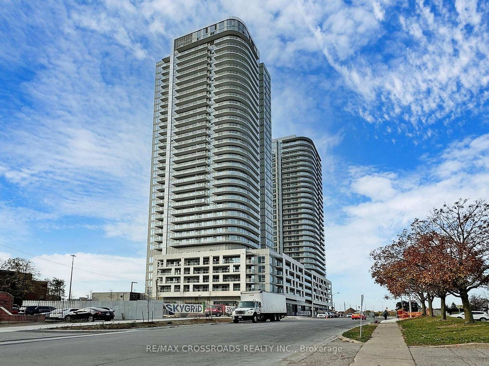 3303 - 2033 Kennedy Road, Malvern West, Toronto photo number 2