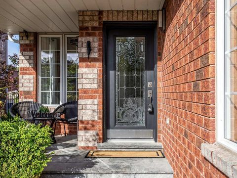 Photo 4 at 63 Kerfoot Crescent, Keswick North, Georgina