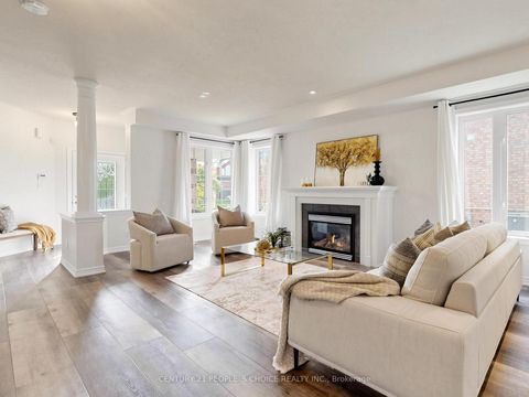 Photo 5 at 63 Kerfoot Crescent, Keswick North, Georgina
