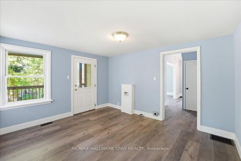 Photo 4 at 17 Church Street, Cookstown, Innisfil