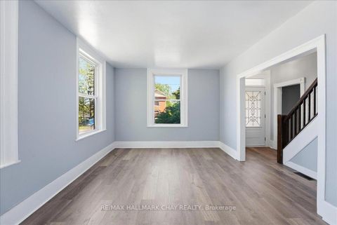 Photo 10 at 17 Church Street, Cookstown, Innisfil