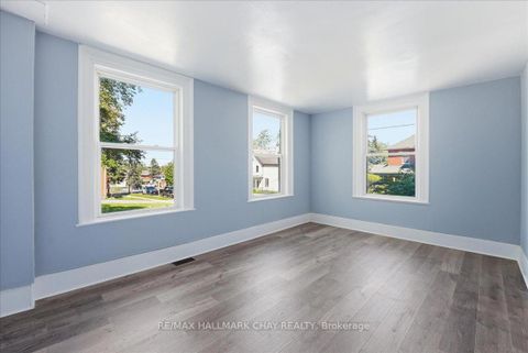 Photo 11 at 17 Church Street, Cookstown, Innisfil