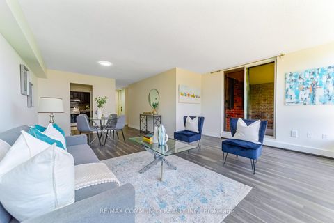 Photo 13 at 511 - 3380 Eglinton Avenue E, Scarborough Village, Toronto