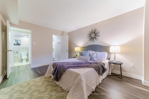 Photo 19 at 511 - 3380 Eglinton Avenue E, Scarborough Village, Toronto