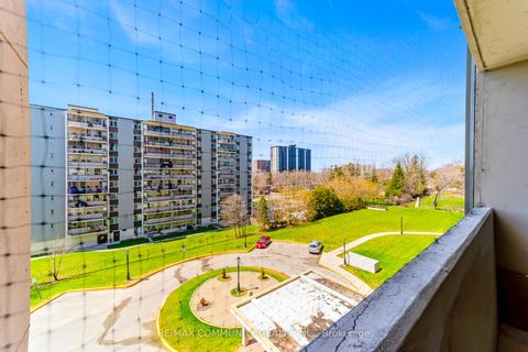 Photo 28 at 511 - 3380 Eglinton Avenue E, Scarborough Village, Toronto