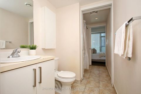 Photo 15 at 1504 - 12 York Street, Waterfront Communities C1, Toronto