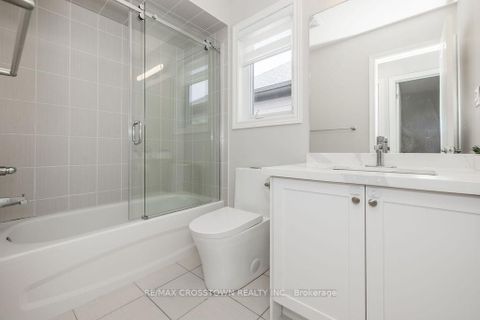 Photo 17 at 18 Deneb Street, Ardagh, Barrie