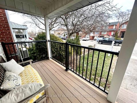 Photo 3 at 36 Fourteenth Street, New Toronto, Toronto