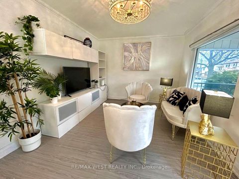 Photo 4 at 36 Fourteenth Street, New Toronto, Toronto