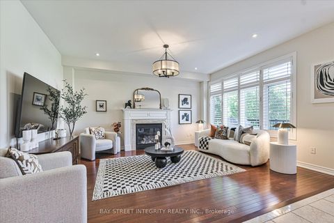 Photo 14 at 49 Glengordon Crescent, Angus Glen, Markham