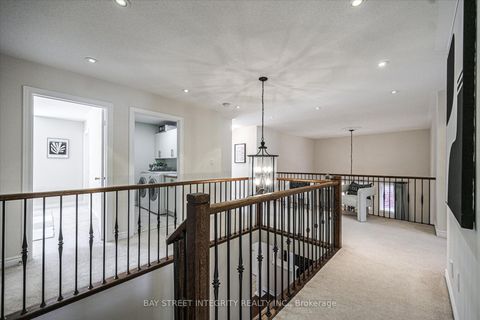 Photo 22 at 49 Glengordon Crescent, Angus Glen, Markham