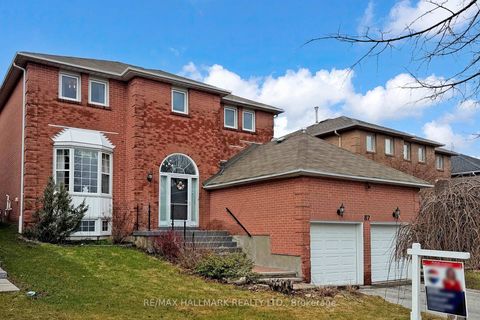 Photo 1 at 87 Autumn Way, Aurora Heights, Aurora