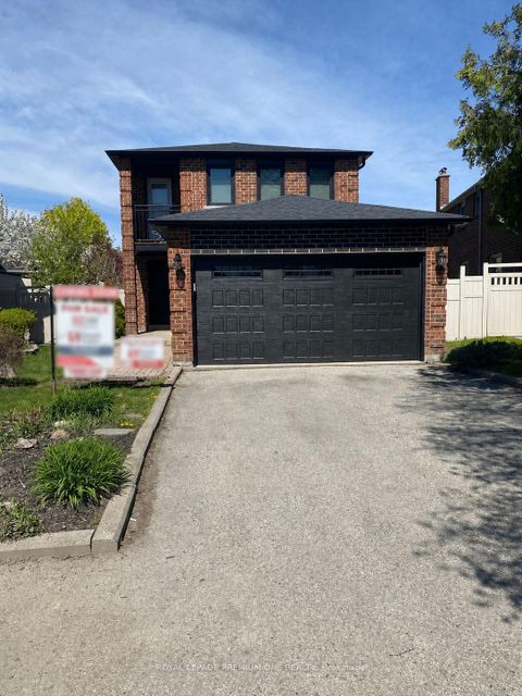 Photo 0 at 16 Muzzo Court, East Woodbridge, Vaughan