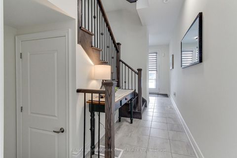 Photo 4 at 534 New England Court, Summerhill Estates, Newmarket