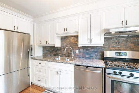 Photo 6 at 64 - 165 Kozlov Street, West Bayfield, Barrie