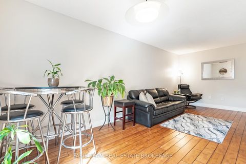 Photo 9 at 64 - 165 Kozlov Street, West Bayfield, Barrie