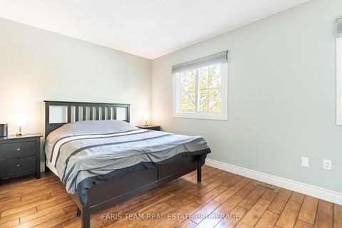 Photo 12 at 64 - 165 Kozlov Street, West Bayfield, Barrie