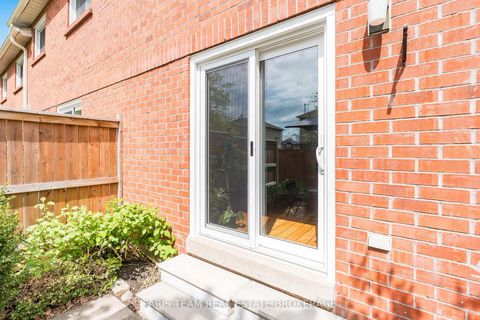 Photo 23 at 64 - 165 Kozlov Street, West Bayfield, Barrie