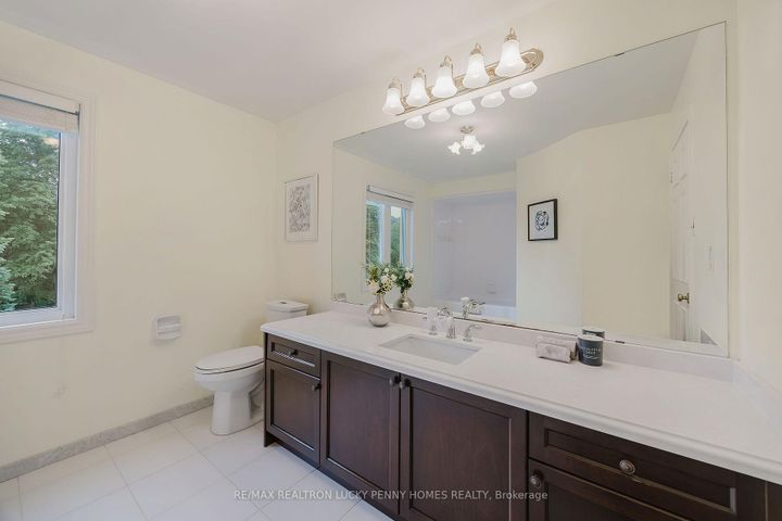 Photo 20 at 4 McPhail Court, Buttonville, Markham