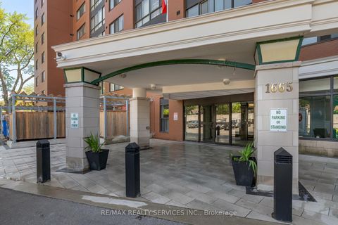 Photo 1 at 208 - 1665 Victoria Park Avenue, Maryvale, Toronto