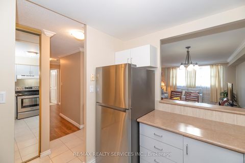 Photo 5 at 208 - 1665 Victoria Park Avenue, Maryvale, Toronto