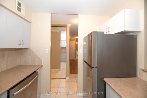 Photo 6 at 208 - 1665 Victoria Park Avenue, Maryvale, Toronto