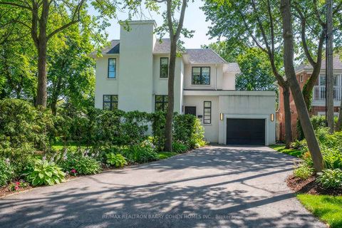 Photo 2 at 74 Esgore Drive, Nortown, Toronto