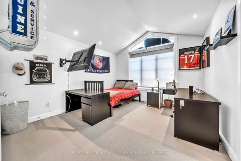 Photo 32 at 74 Esgore Drive, Nortown, Toronto