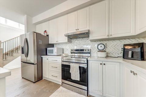 Photo 7 at 97 Chelliah Court, Rouge E11, Toronto