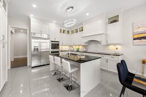 Photo 8 at 595 Pleasant Ridge Avenue, Patterson, Vaughan