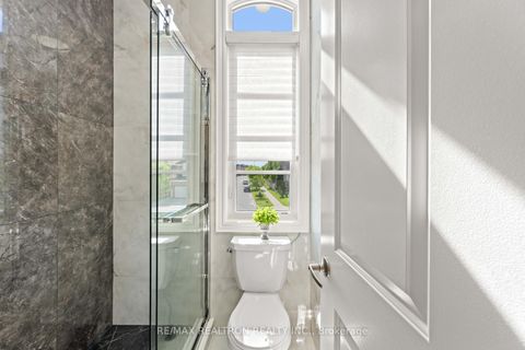 Photo 29 at 595 Pleasant Ridge Avenue, Patterson, Vaughan