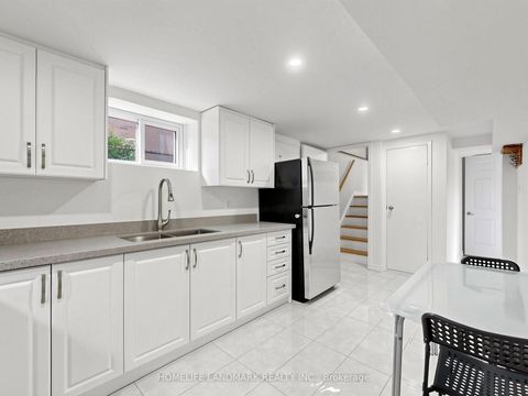 Photo 22 at 4 Hines Drive, Hillcrest Village, Toronto