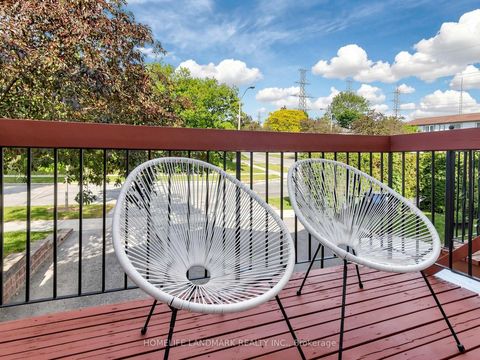 Photo 35 at 4 Hines Drive, Hillcrest Village, Toronto