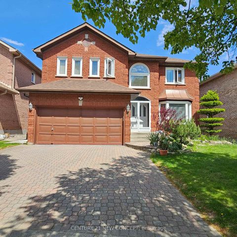 Photo 0 at 3 Hearthstone Crescent, Doncrest, Richmond Hill