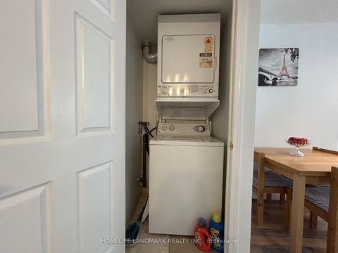 Photo 13 at 709 - 20 Olive Avenue, Willowdale East, Toronto